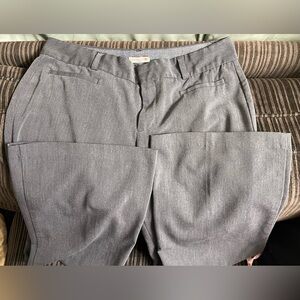Dockers women's 12P Classic Gray Dress Pants office business casual - worn once